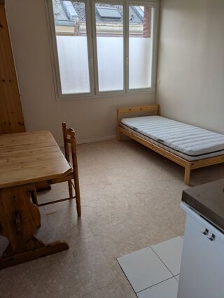  Appartement à louer 1 pièce 16 m²