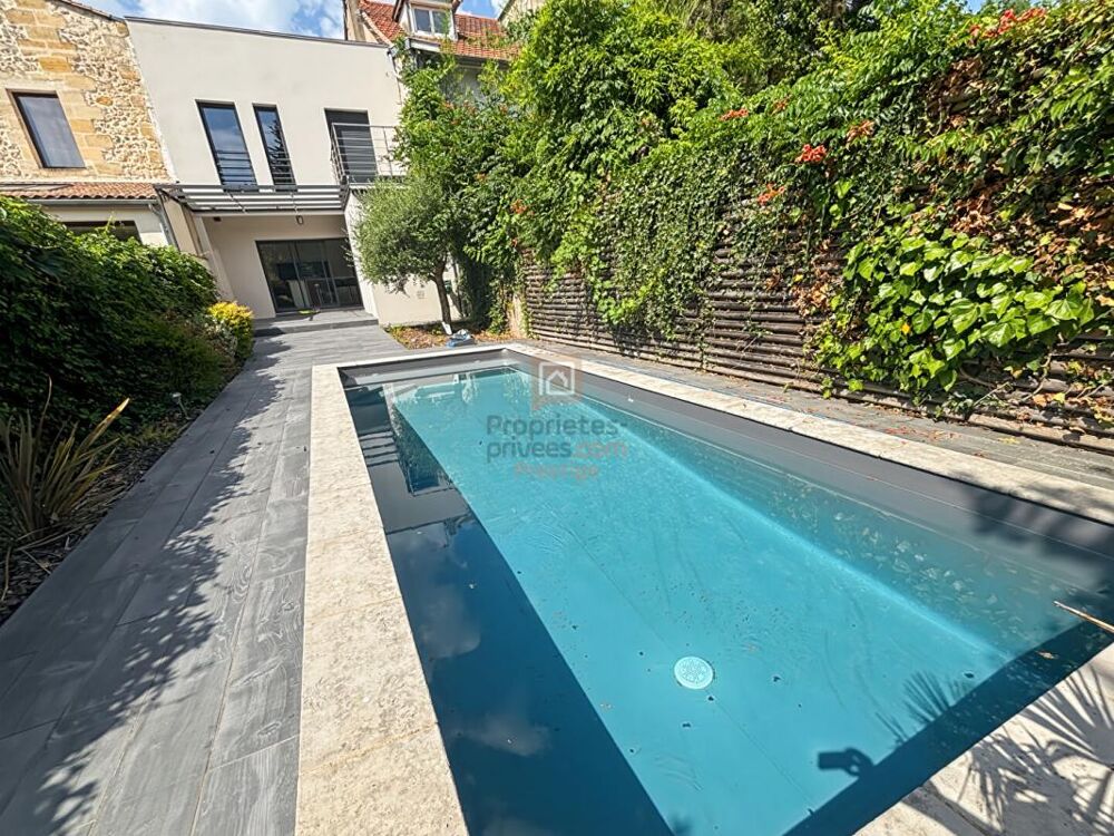 Belle maison familiale de caractère avec jardin et piscine