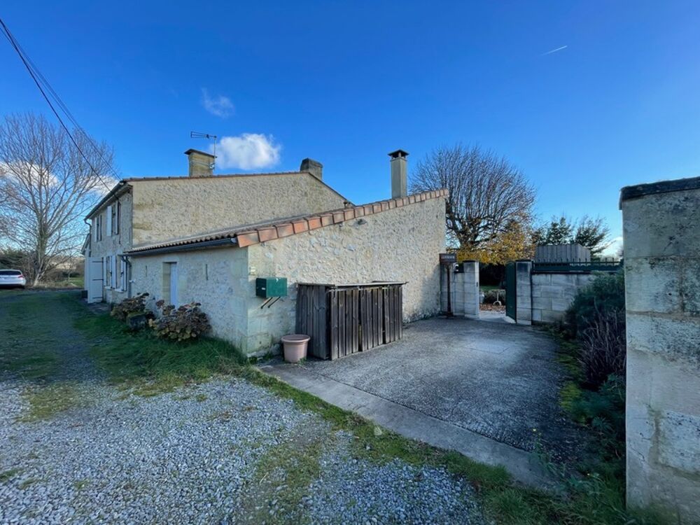 Maison en pierre en bords de Garonne PORTETS (33)