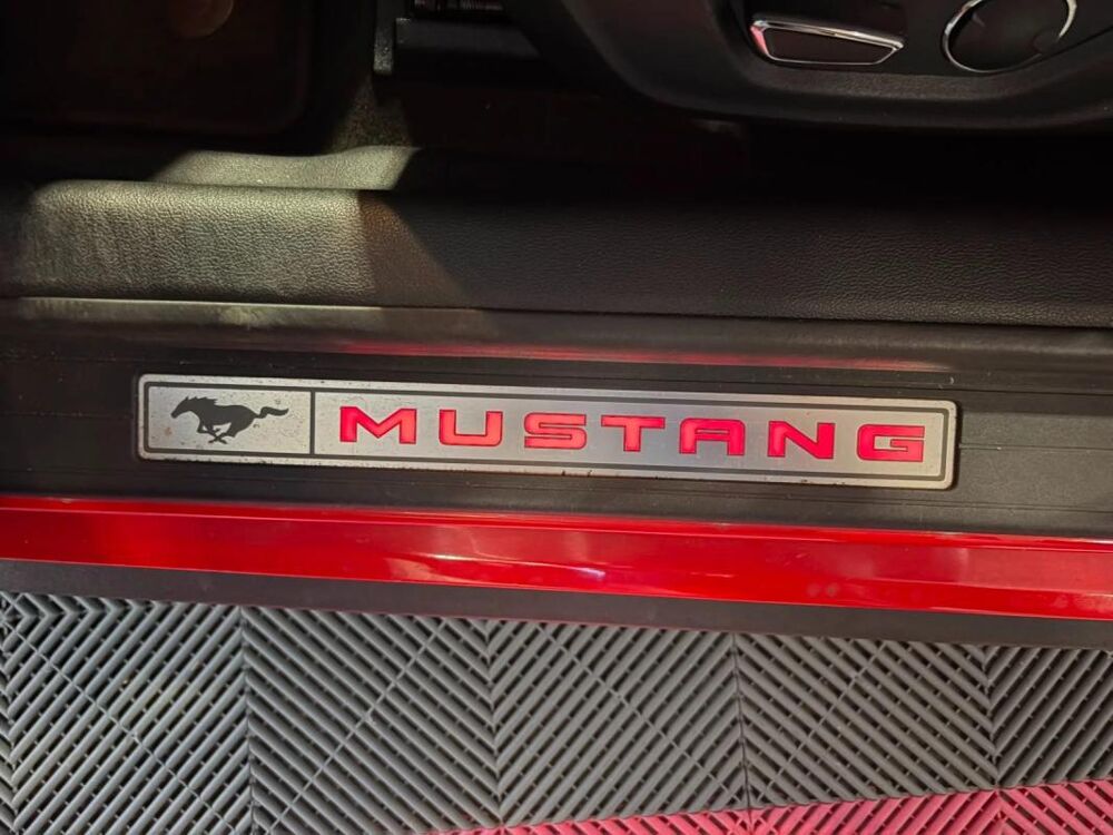 Mustang Fastback V8 5.0 421 GT A 2016 occasion 77250 Moret Loing Et Orvanne