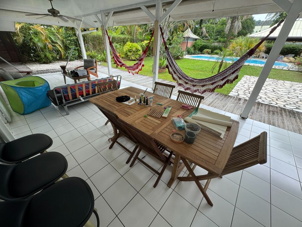 Vente Maison Superbe maison T5 avec piscine et jardin arboré de 1258 m2 Un véritable havre de paix Remire montjoly