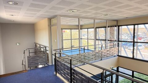   A louer - Immeuble de bureaux 