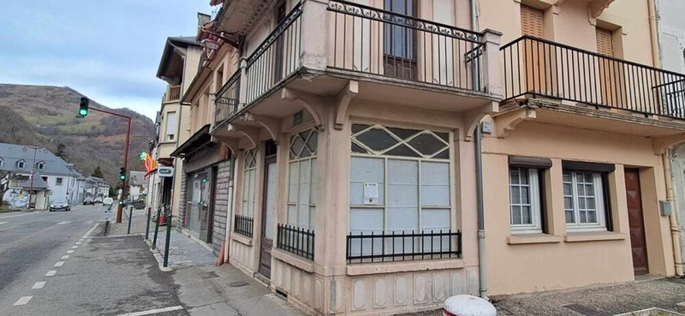 Maison avec boutique au coeur de Sarrancolin