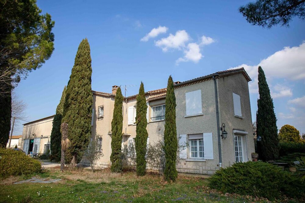 Vente Maison Maison Montfavet 9 pièce(s) 280 m2 Montfavet