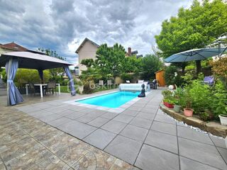  Maison � vendre 8 pi�ces 208 m�