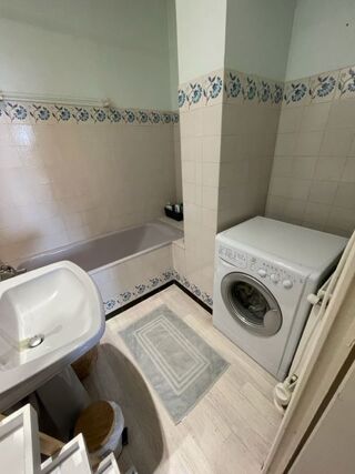  Appartement à louer 1 pièce 27 m²