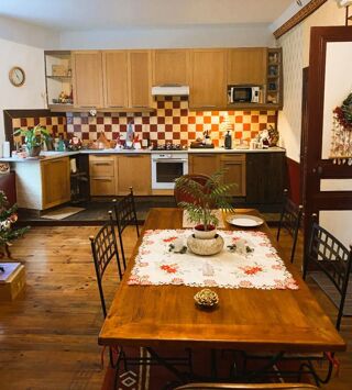  Maison � vendre 15 + pi�ces 473 m�