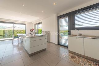  Maison à vendre 6 pièces 182 m²