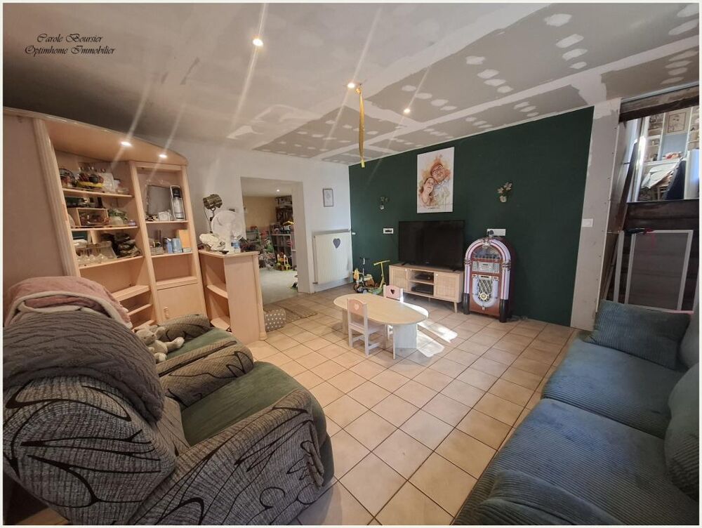 Vente Maison Maison d'environ 200 m² habitables avec dépendances – Aroffe Aroffe