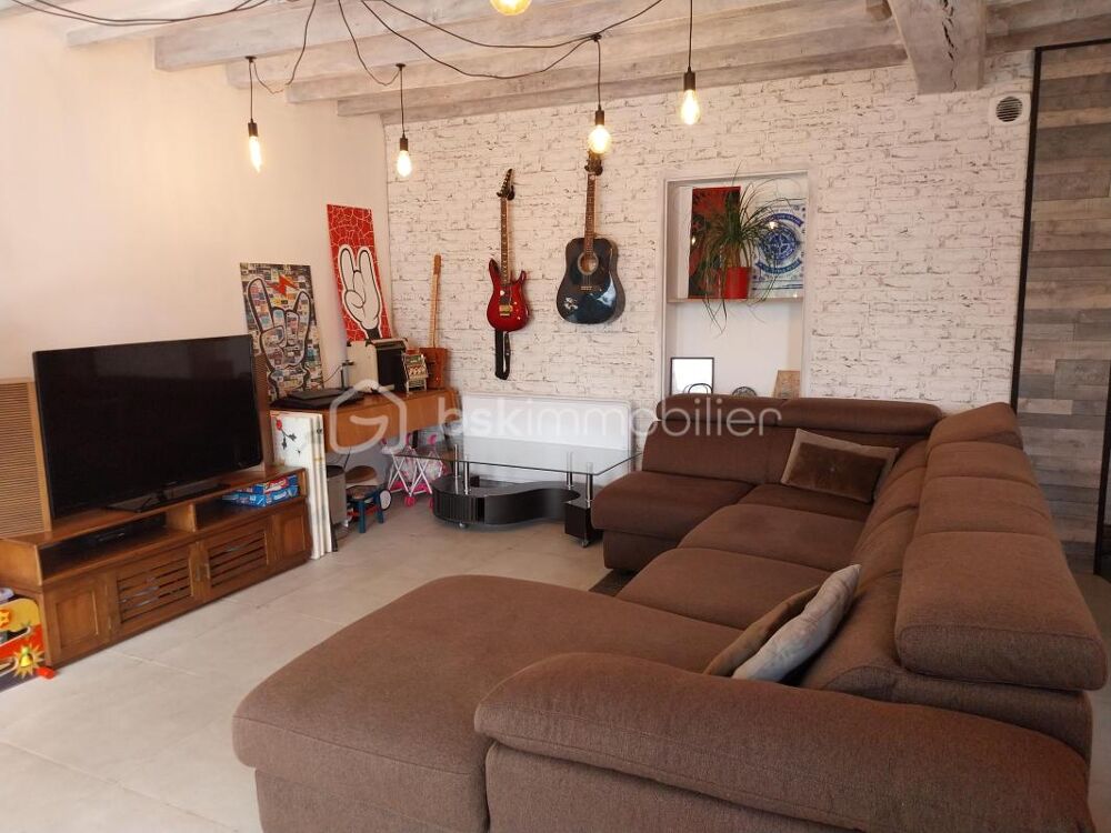 Vente Maison Maison rénovée de 103 m2 avec garage et dépendance - Terrain de 2500 m2 Neuvy en sullias
