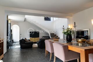  Maison à vendre 7 pièces 252 m²