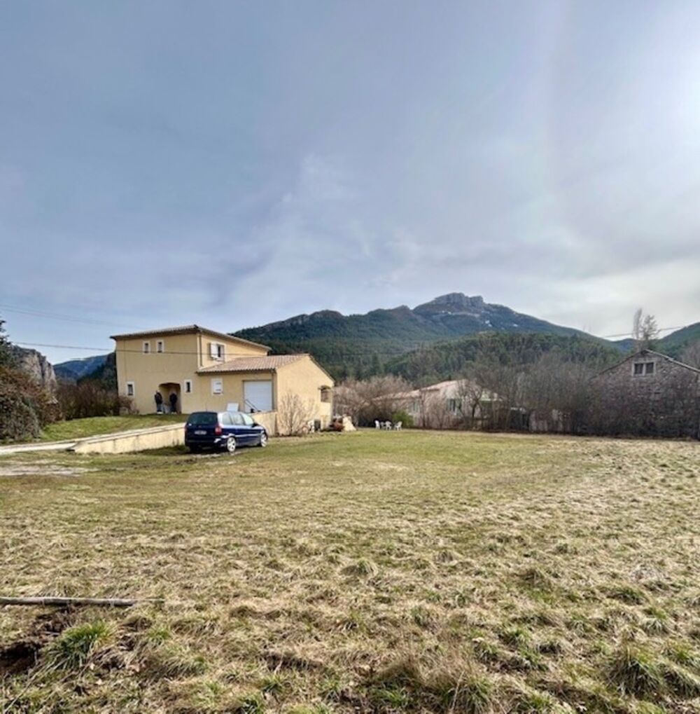 Maison à vendre 5 pièces CASTELLANE (04)