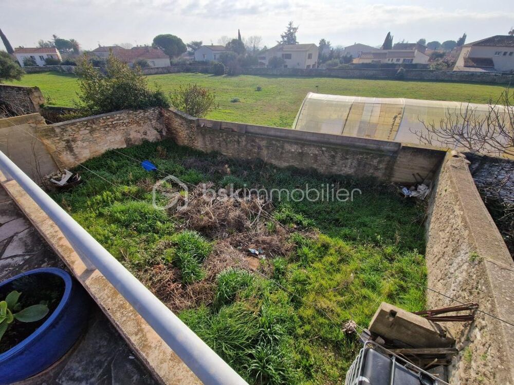 Rare et Unique sur le secteur! Spécial investisseur! Ensemble de 3 habitations pour 336m² sur un terrain de 905m²
