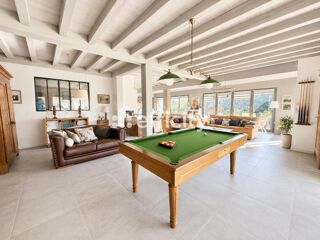  Maison à vendre 7 pièces 253 m²
