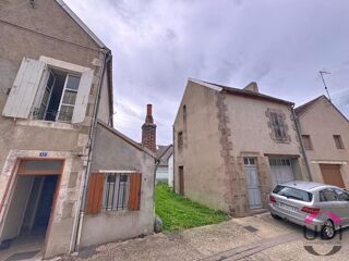 Maison 4 pièces 93 m² · à Huriel · 93 m² · 28 000 €