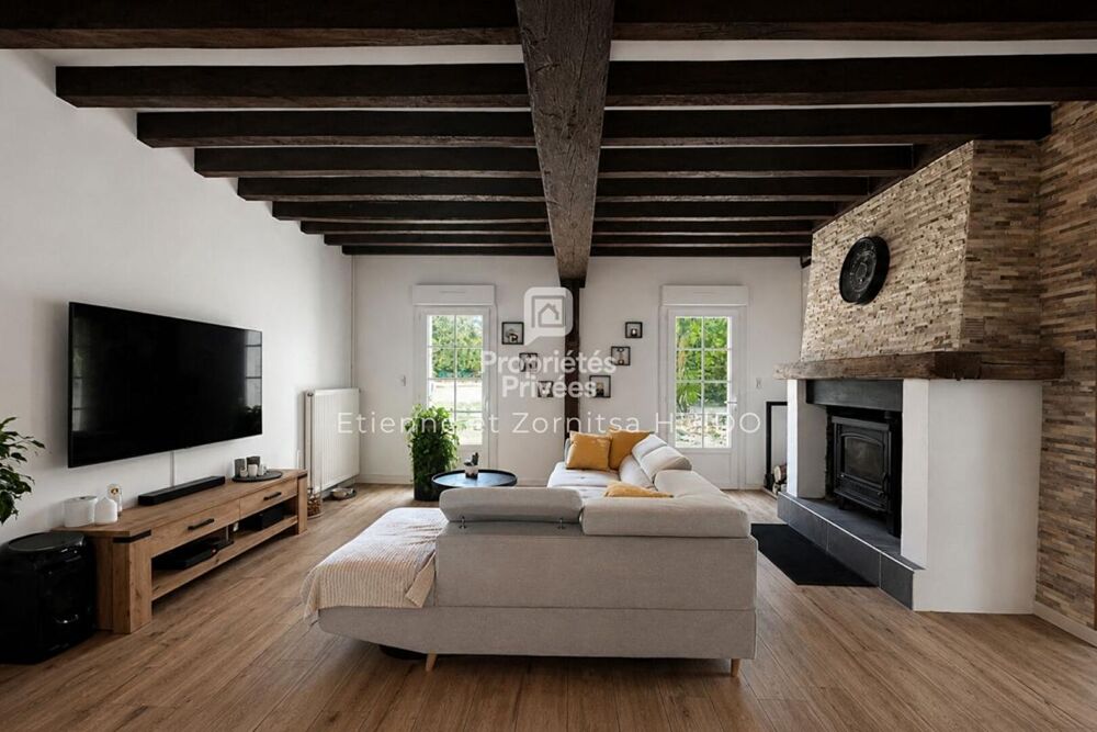 Maison Saint Christophe En Bazelle 7 pièce(s) 153 m2