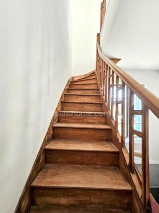  Maison � vendre 6 pi�ces 180 m�