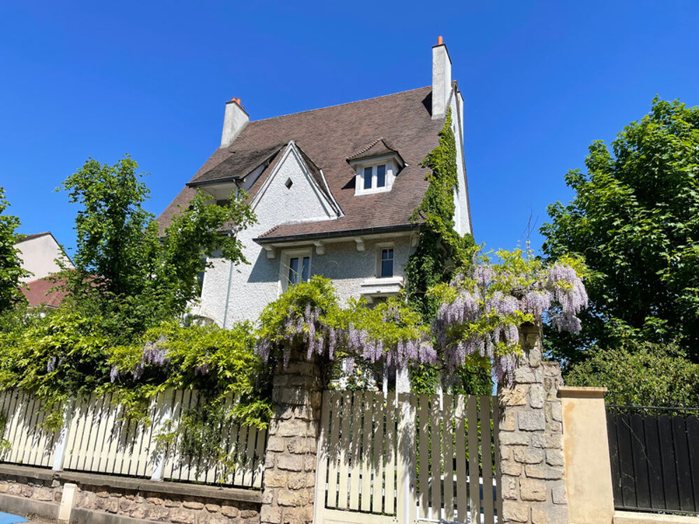 Maison à vendre 10 pièces SCEAUX (92)