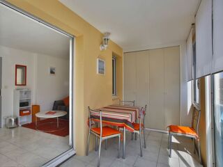  Appartement à louer 2 pièces 34 m²