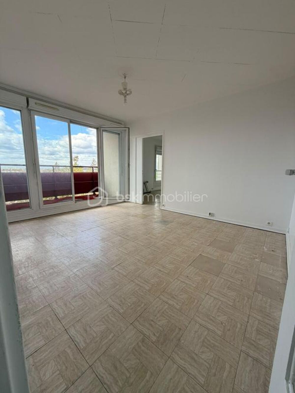 Vente Appartement Appartement 4 pièces de 68 m² avec balcon et vue dégagée Aulnay sous bois