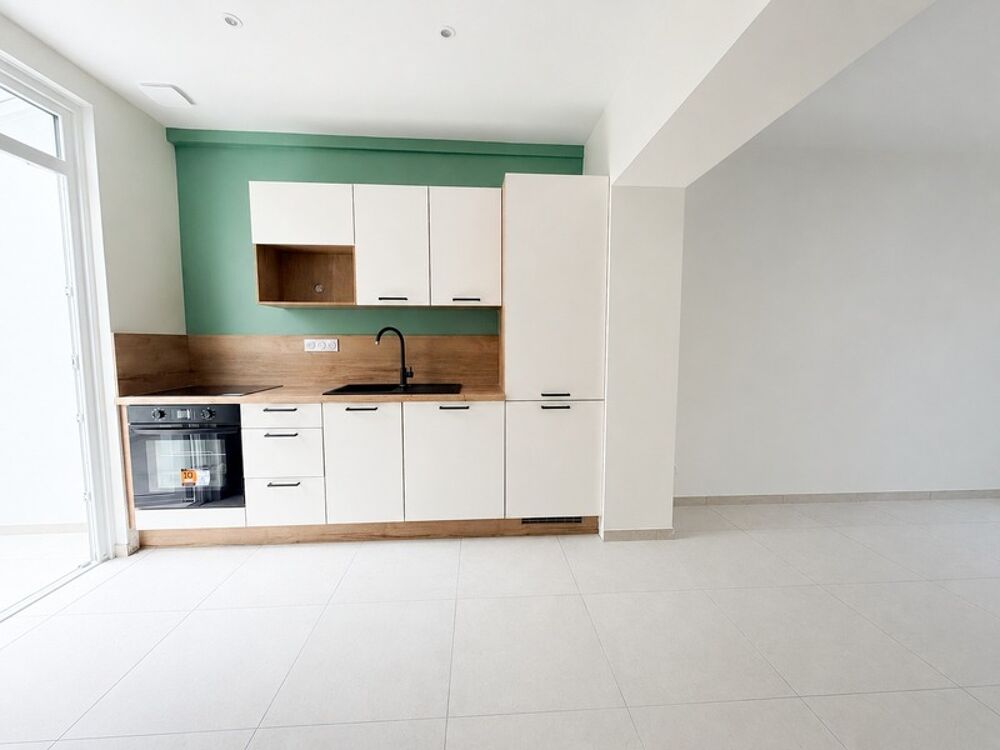 Maison entièrement rénovée - 3 chambres - Jardin plein sud - Saint-Pavin