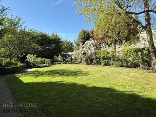  Maison � vendre 10 pi�ces 335 m�