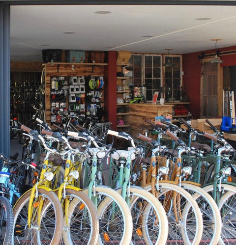 Dpt Gironde (33), à vendre LACANAU-OCEAN - activités ventes et locations de vélos cycles- N° 1 680000 33680 Lacanau