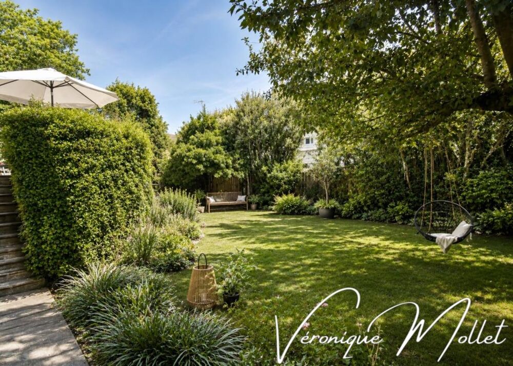 Maison 6 pièces 150 m² · à Camblanes Et Meynac · 150 m² · 644 000 €