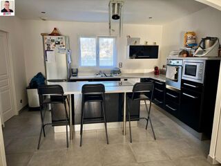  Villa � vendre 8 pi�ces 204 m�