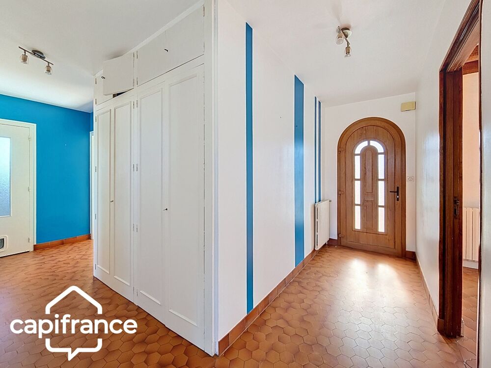 Maison sur sous-sol 121 m²  5 chambres  terrain clos 1 305 m²  Saint-Jacques-de-Thouars, proximité immédiate de Thouars