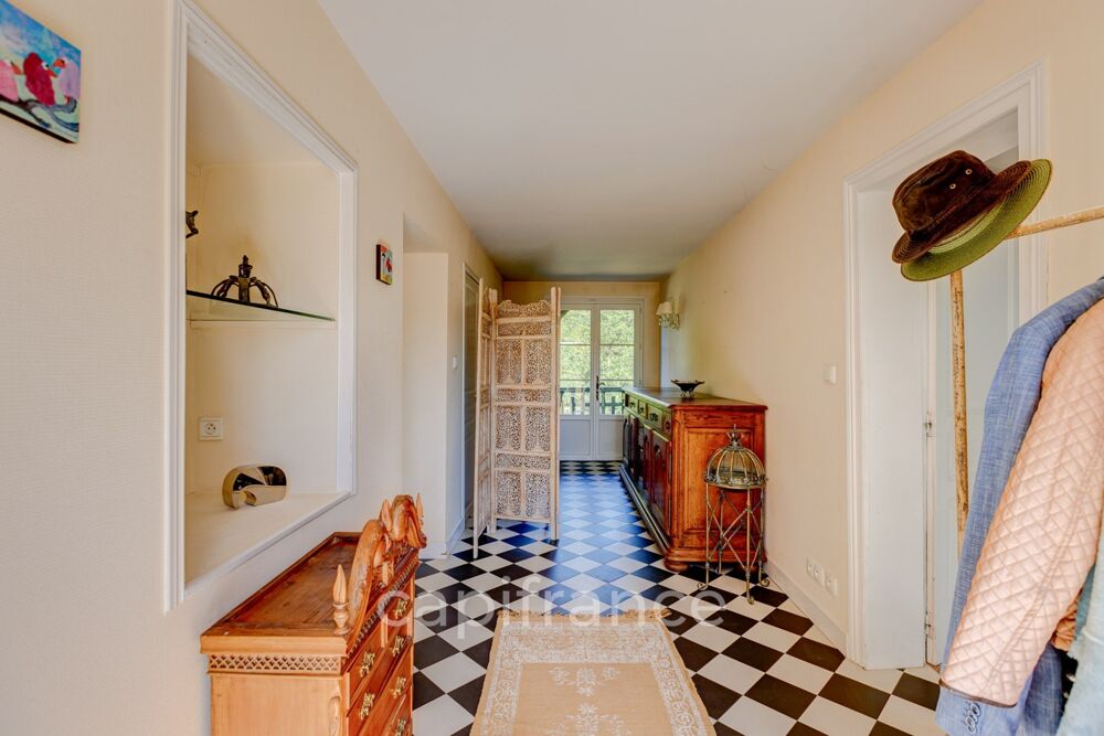 à vendre  Propriété/château Brive-la-Gaillarde (19100)