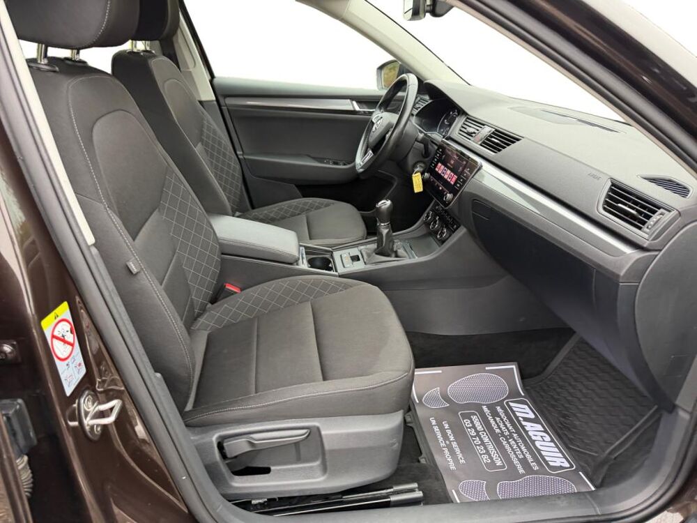Superb III 2.0 TDI 150 BUSINESS 2019 occasion 55800 Contrisson