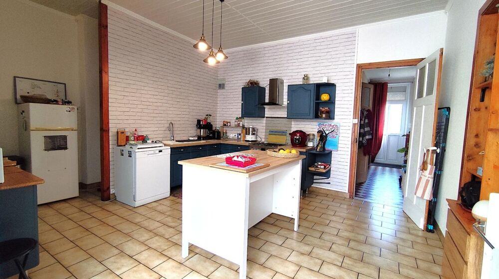 Maison semi-individuelle de 159 m² à ETROEUNGT (59)