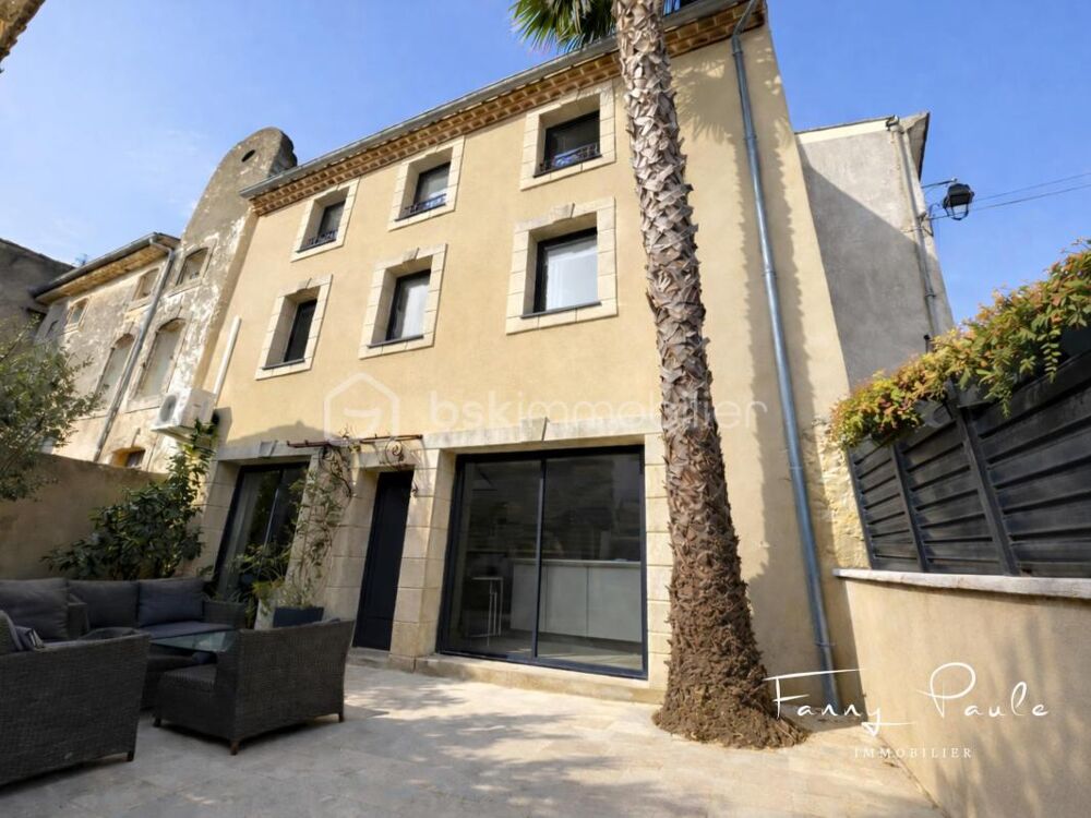 EXCLUSIVITÉ  PUIMISSON  Maison d'artisan 132 m²  Cour et terrasse tropézienne