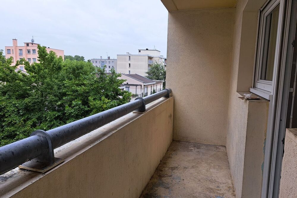 Vente Appartement T1 de 33,2 m² à Vaulx-en-Velin au prix de vente de 73 000 € Vaulx en velin