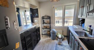  Appartement � vendre 5 pi�ces 98 m�