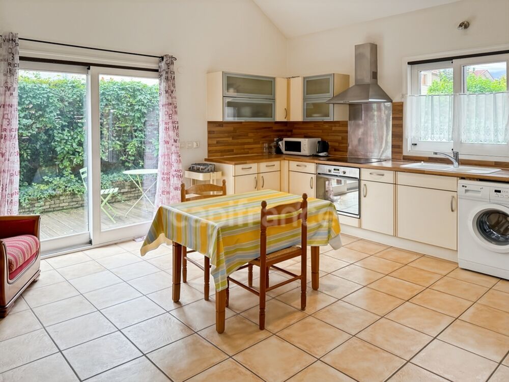 � vendre  Maison Saint-Genis-Pouilly (01630)