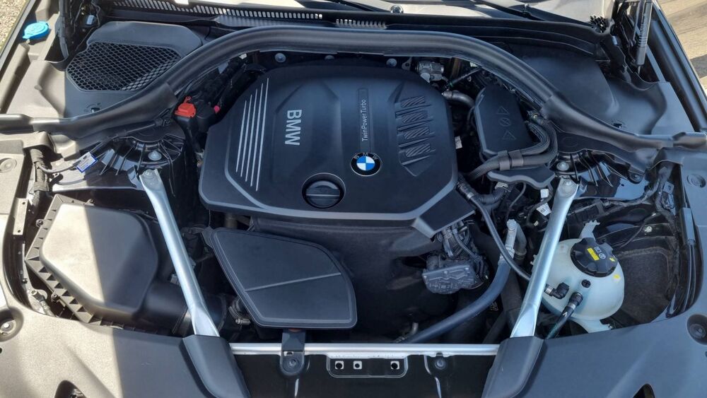 S&eacute;rie 5 Touring xDrive 520d 190 Steptronic8 Luxury Line - Toit ouvra 2018 occasion 86000 Poitiers