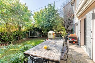  Maison  vendre 8 pices 140 m