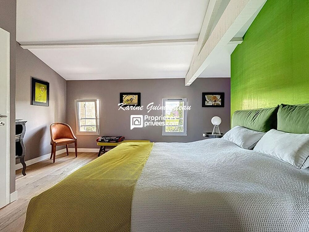 à vendre  Propriété/château Saint-Émilion (33330)