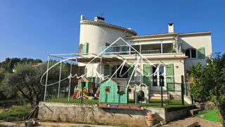  Maison � vendre 8 pi�ces 250 m�