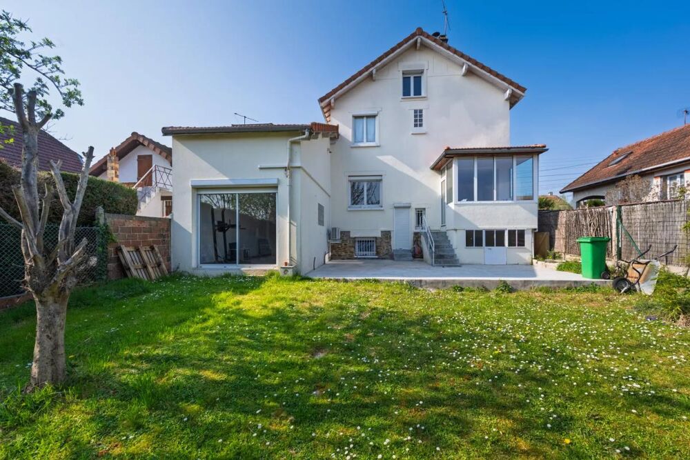 Maison rénovée 4 ch. avec jardin à Cherchefeuilles