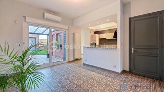  Propri�t�/ch�teau � vendre 8 pi�ces 146 m�