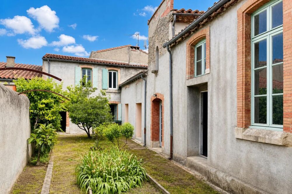 Maison louée au pied de la Cité de Carcassonne