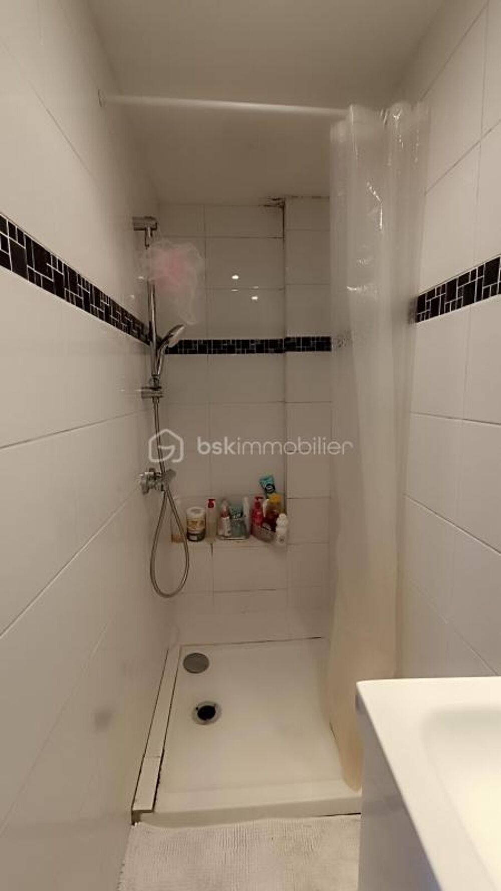 Vente Appartement T1 bis rénové avec cave et balcon Sanary sur mer