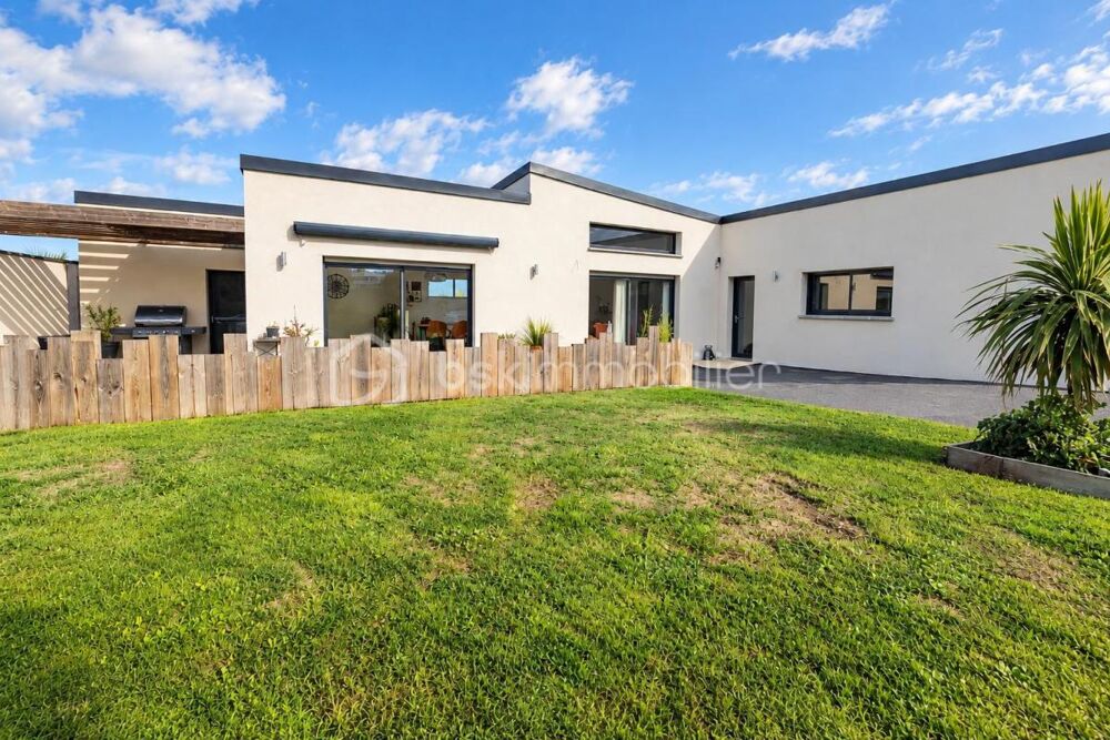 Vente Maison LÉCOUSSE – Plain-pied de 2020, lumineux, tout est fait Lecousse