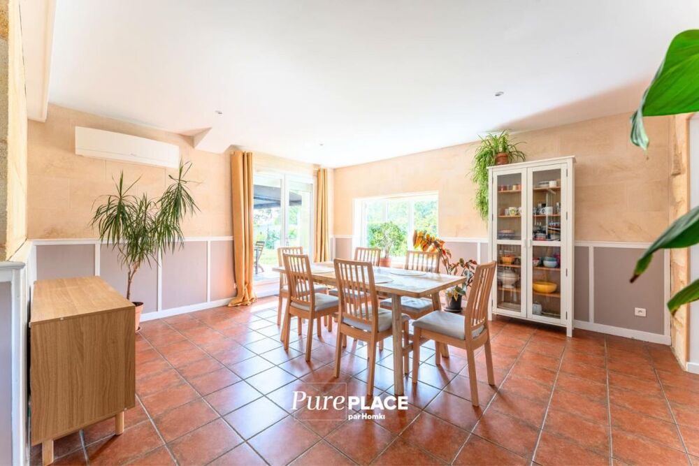 Vente Maison Maison/Villa T7 de 268 m² à Izon 33450 Izon