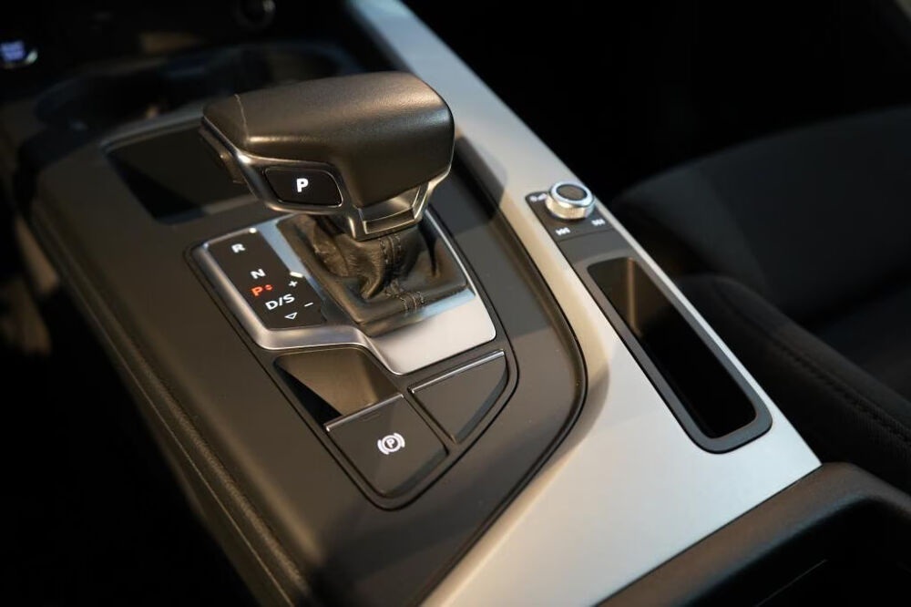 A4 40 TDI S line – Matrix LED Virtual Cockpit Navigation ACC 2023 occasion 33000 Bordeaux