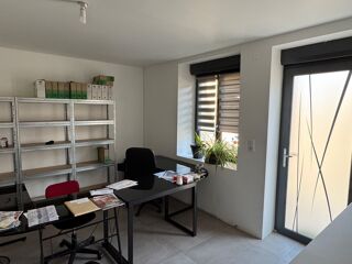  Maison  vendre 9 pices 275 m