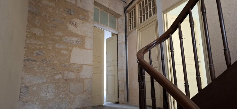 Appartement 5 pièces 129 m² · à Montignac · 129 m² · 120 000 €